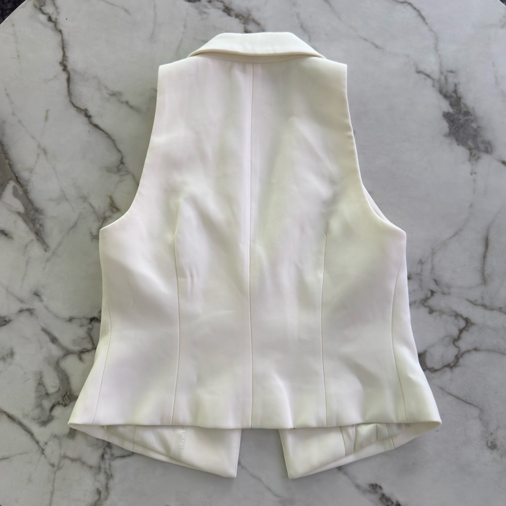Meshki Mura Suiting Vest and Skirt set size S Ivory - Picture 8 of 12